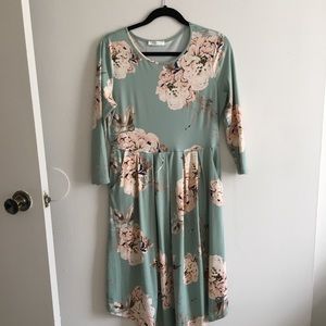 NWOT Mint Floral Midi Dress